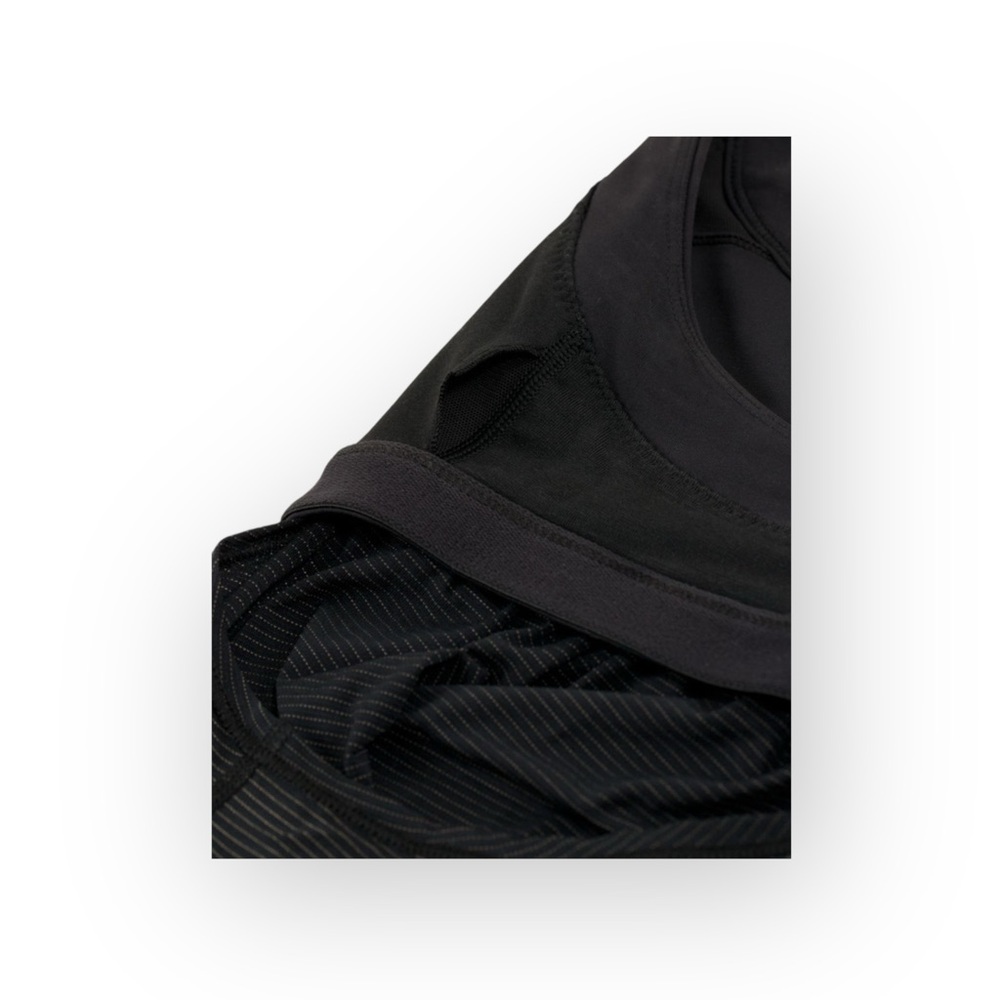 Lululemon ॐ Built In Bra Tank ॐ Black Silverescent Stripe ॐ Power Luxtreme ॐ 4 - Picture 4 of 16